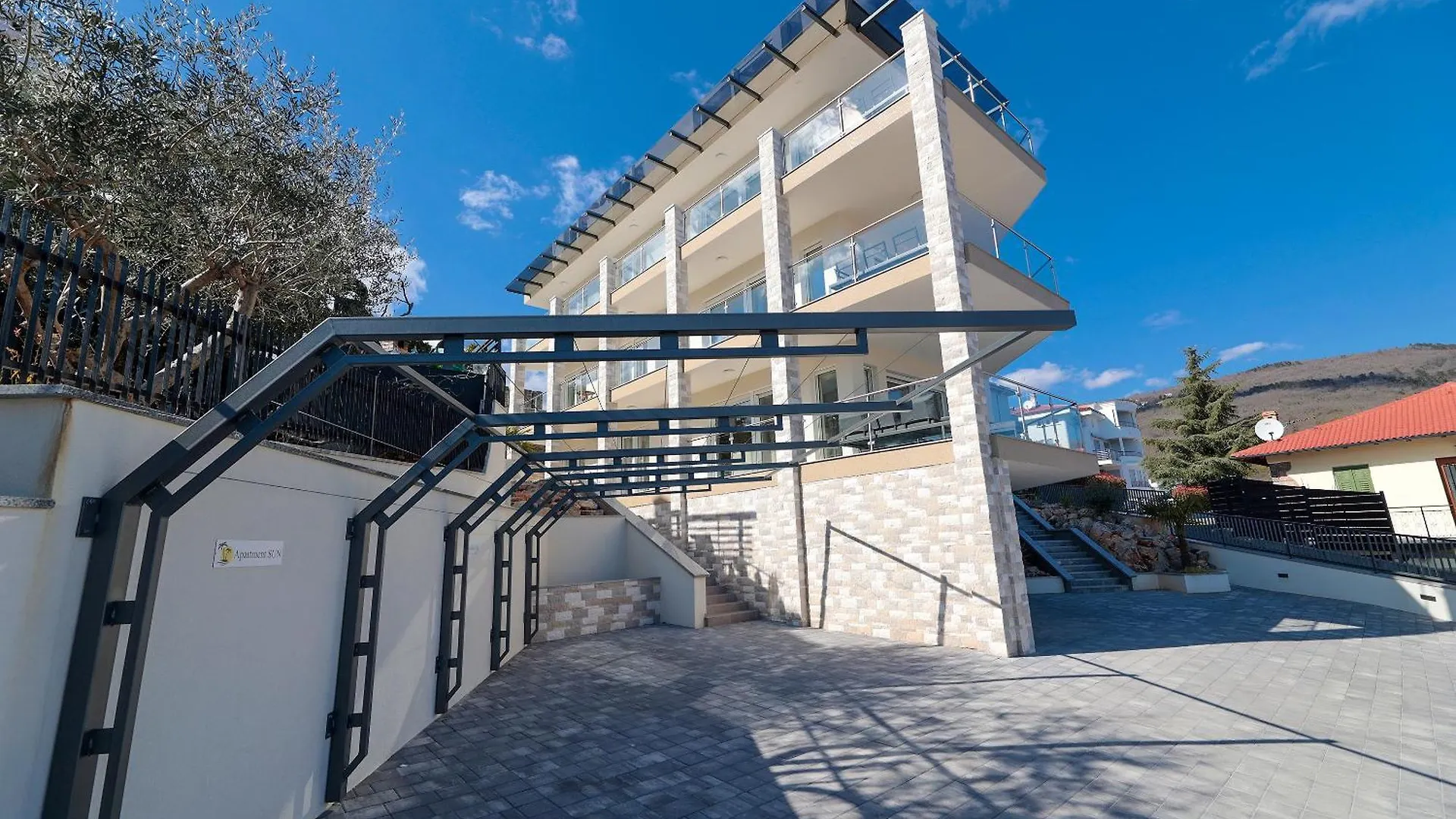 Villa Sunny Icici - Apartment Sea 0*,  Chorvatsko